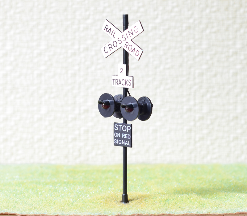 thumbnail image 2 of O Scale Railroad Grade Crossing Signals - 4 Target Faces, LED, Gray Brass - #2GR4X 2 of 4